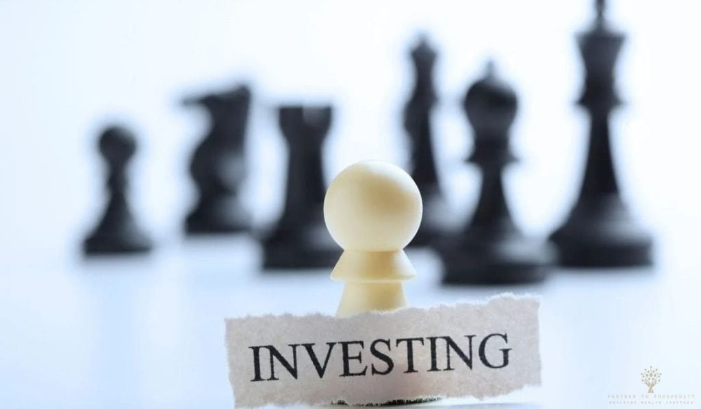 Choosing Your Path: Strategies for New and Experienced Investors